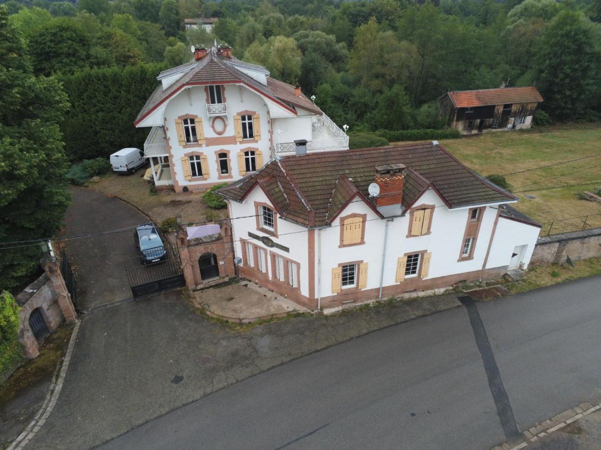 Gite "Fils Et Cotons" Piscine Interieure Chauffee A L'Annee Et Sauna Prive Celles-sur-Plaine Luaran gambar